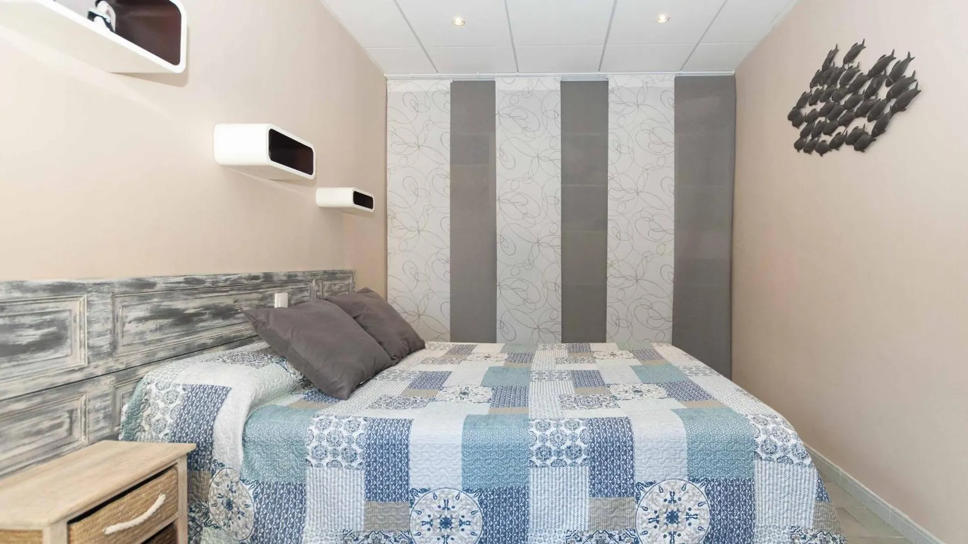 1233 Vila Neus Con Piscina - Apivend Immo Roses 0*,  Spanje