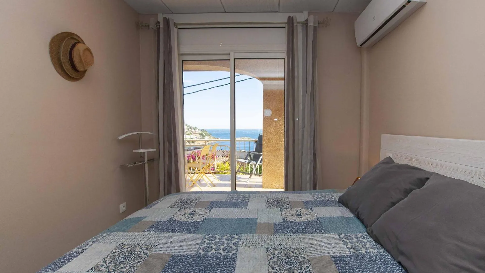 1233 Vila Neus Con Piscina - Apivend Immo Roses